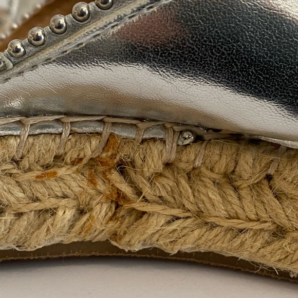 Silver Metallic Sandal - Picture 8 of 9